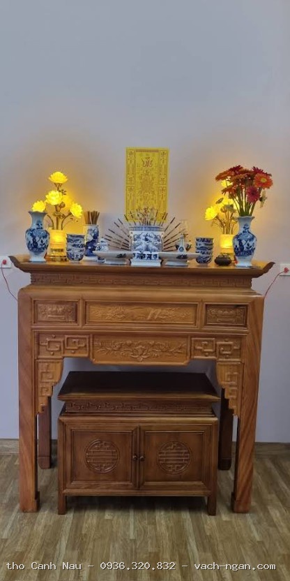 Phòng thờ gỗ sồi đơn giản Thanh Tĩnh